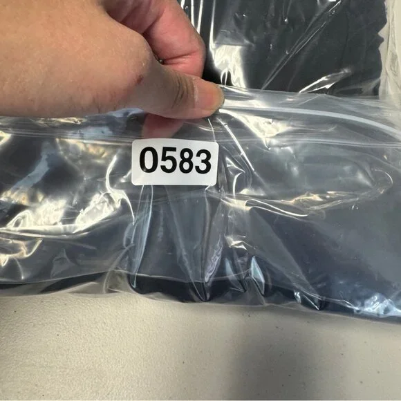 Smash + Tess Black Hooded Jilly Jogger Jumpsuit Size S Bamboo Lounge Casual Chic - Picture 16 of 16